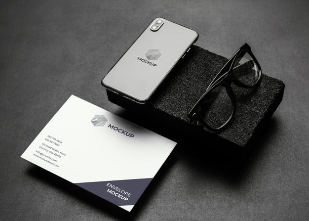 Stationery Mock-Up With Dark Stones Psd