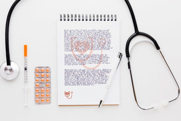 Stethoscope And Pills Top View Psd