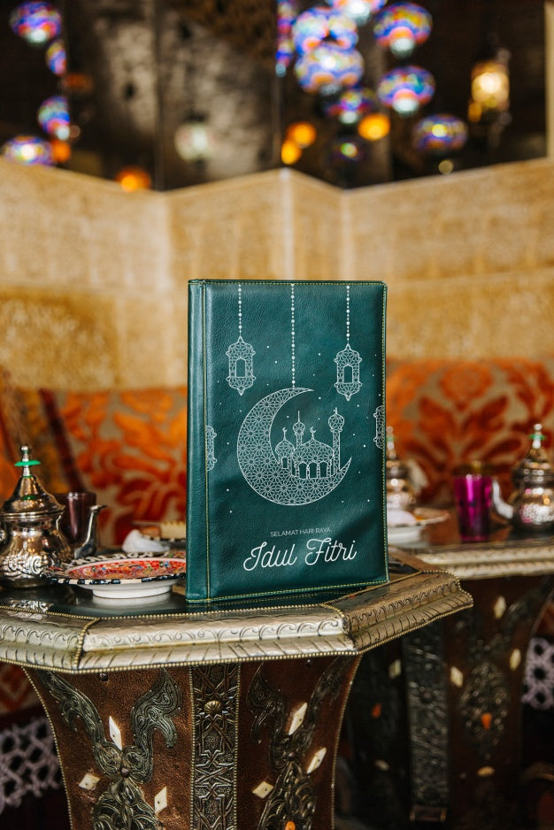 Still Life Of Menu Mockup In Arab Restaurant Psd