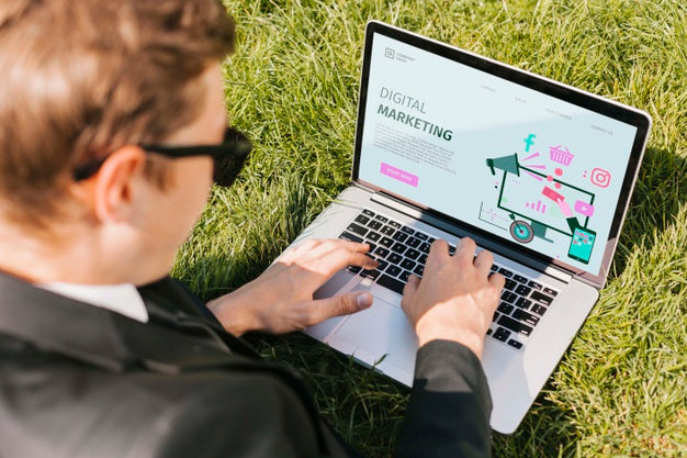 Student Enjoying Working Outdoors Psd