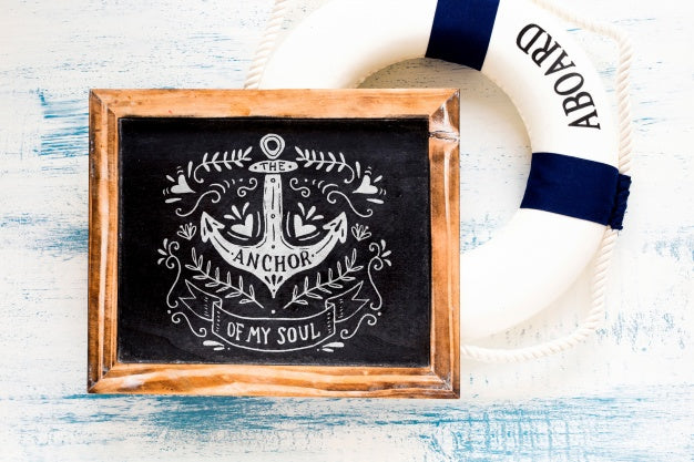 Summer Mockup With Slate And Life Ring Psd