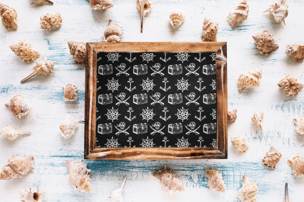 Summer Mockup With Slate And Mollusks Psd