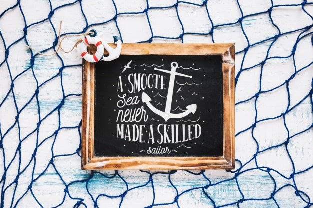 Summer Mockup With Slate On Net Psd