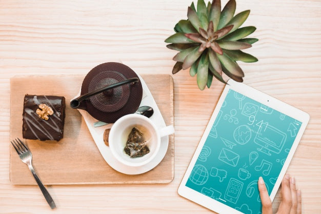 Tablet Mockup And Tea Psd