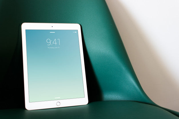 Tablet Mockup Business Home Office Psd