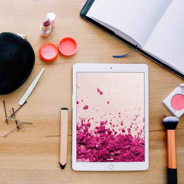 Tablet Mockup With Cosmetic Concept Psd