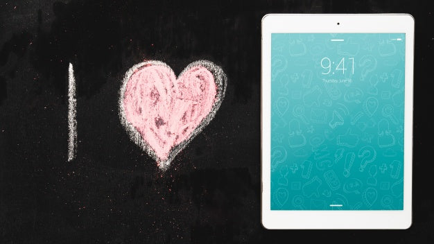 Tablet Mockup With Internet Concept Psd