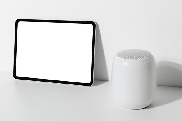 Tablet Screen Mockup With Smart Speaker Psd