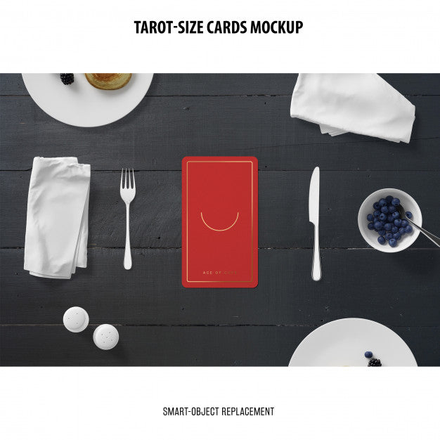 Tarot Card With Foil Stamping Mockup Psd