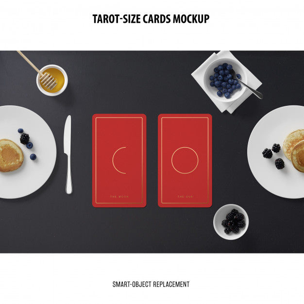 Tarot Card With Foil Stamping Mockup Psd