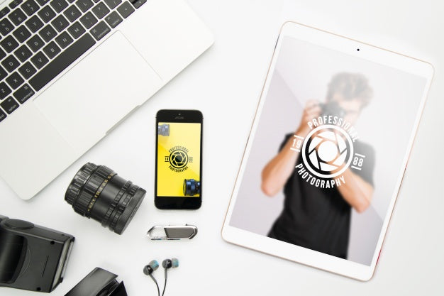 Technology Devices Mockup With Photography Concept Psd