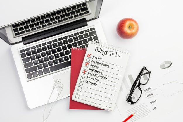 Things To Do Desktop Concept With Laptop Psd