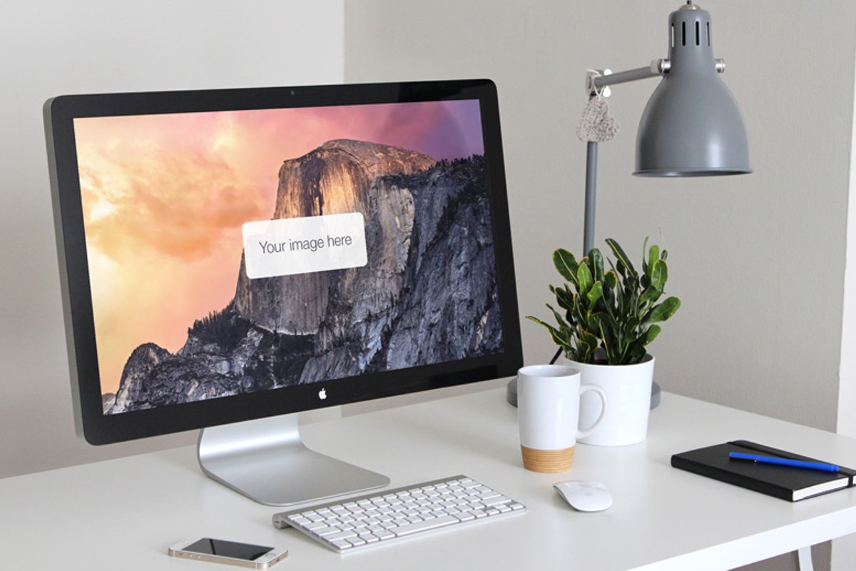 Thunderbolt Display Presentation Mockup