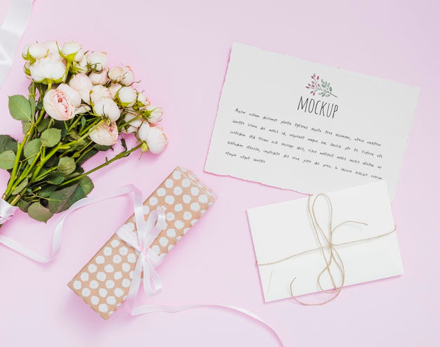 Top View Anniversary Gift With Flowers Psd