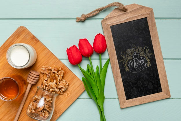 Top View Arrangement With Tulips And Nuts Psd