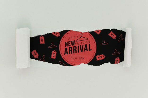 Top View Clothing Store New Arrival Mock-Up On Paper Psd
