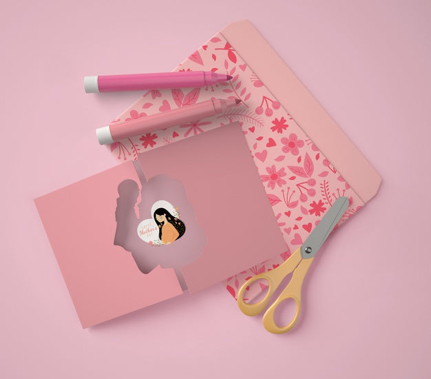Top View Composition For Mother'S Day With Card Mock-Up Psd