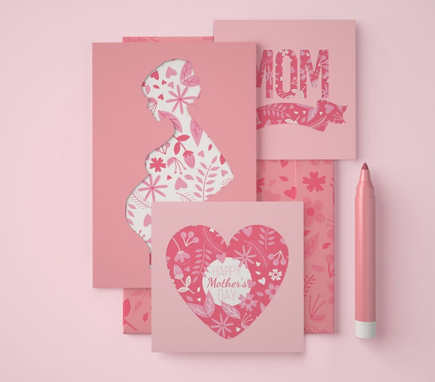 Top View Composition For Mother'S Day With Card Psd