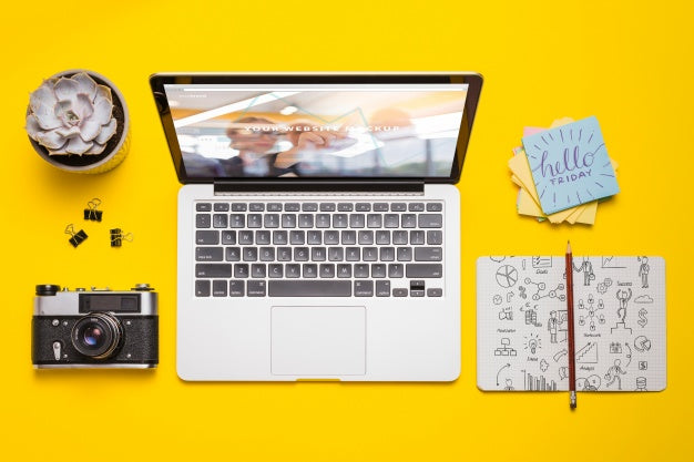 Top View Composition With Laptop And Office Supplies Psd