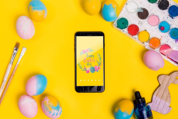 Top View Easter Composition With Smartphone Psd