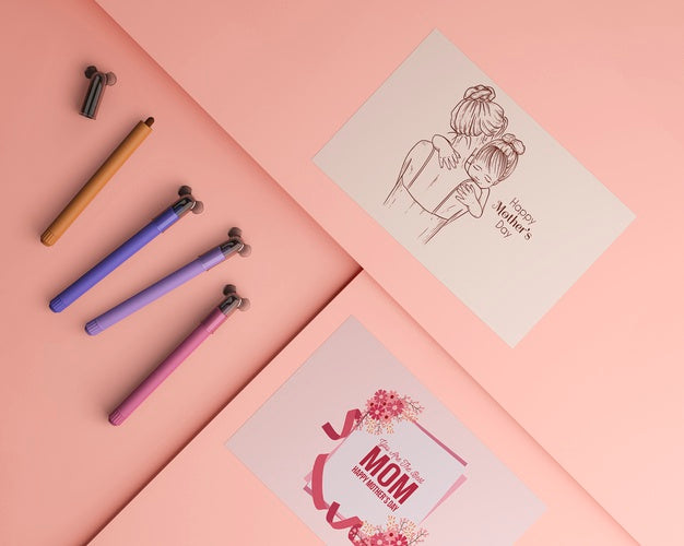 Top View Mother'S Day Card And Envelope With Mock-Up Psd