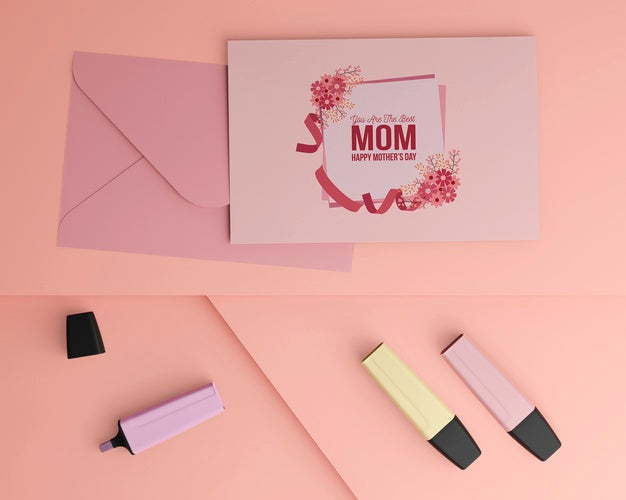 Top View Mother'S Day Card And Envelope With Mock-Up Psd