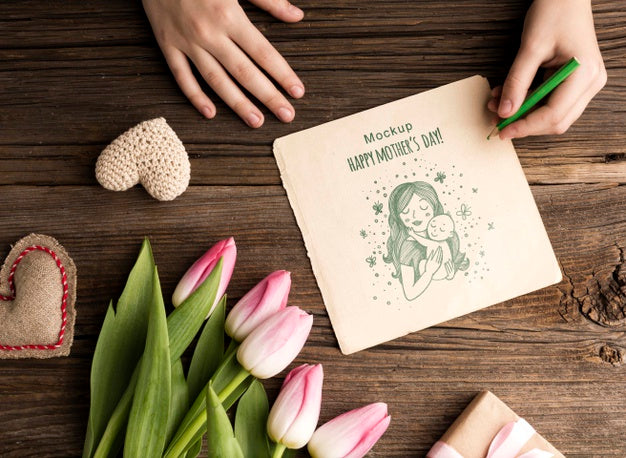 Top View Mothers Day Concept With Flowers Psd