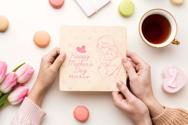 Top View Mothers Day Greeting Card Concept Psd