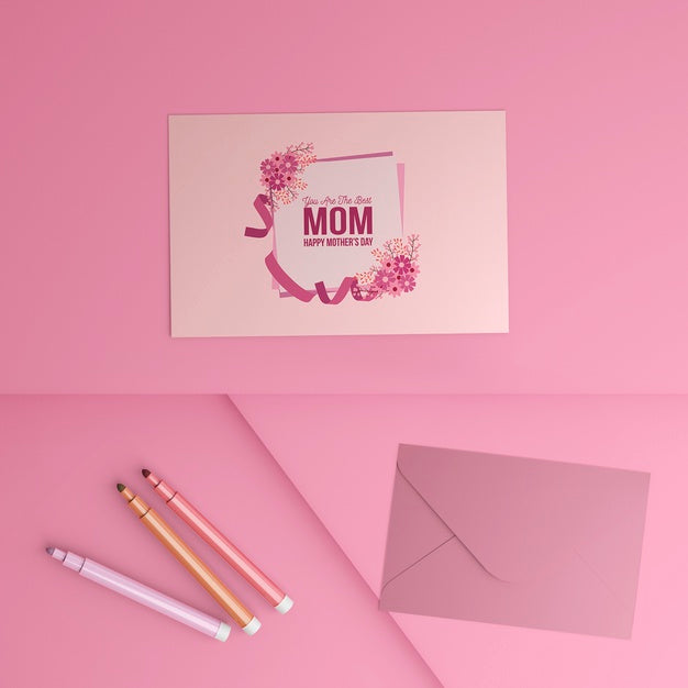 Top View Mother'S Day Greeting Card With Envelope Psd