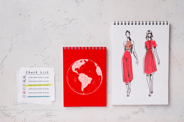 Top View Notebooks Mock-Up On Desk Psd