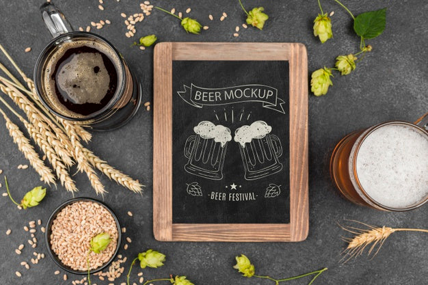 Top View Of Beer Glass With Pint And Chalkboard Psd