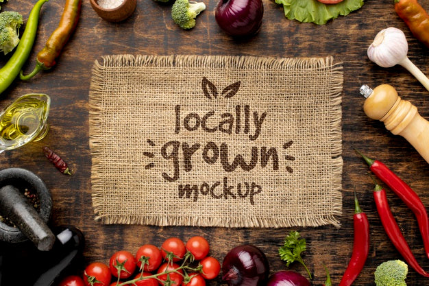 Top View Of Burlap With Tomatoes And Vegetables Psd