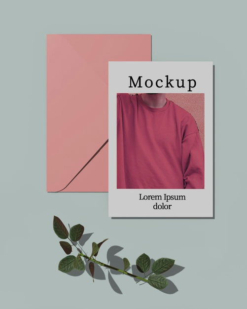 Top View Of Card With Envelope And Leaves Psd