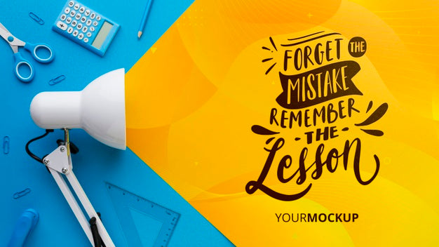 Top View Of Desk With Lamp And Calculator Psd