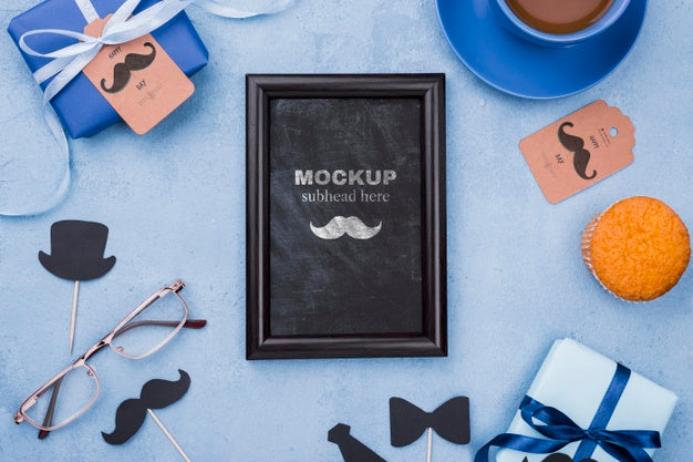 Top View Of Frame With Gift And Cupcake For Fathers Day Psd