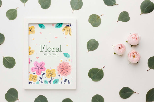 Top View Of Frame With Roses And Leaves Psd