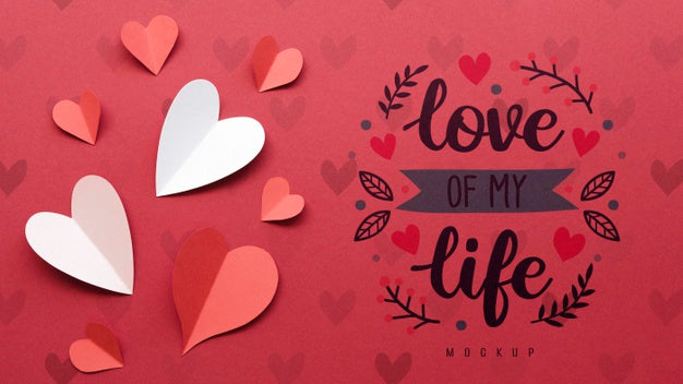 Top View Of Paper Hearts With Love Message Psd