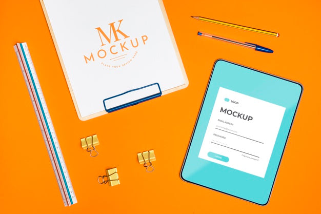 Top View Tablet And Clipboard Arrangement Psd