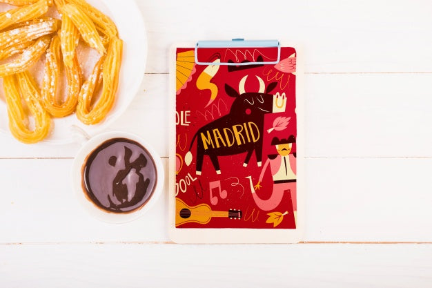 Traditional Spanish Food Mockup With Clipboard Psd