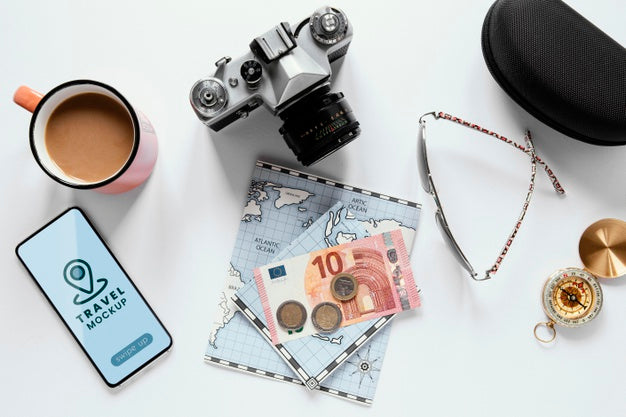 Travel Concept With Phone Mockup Psd