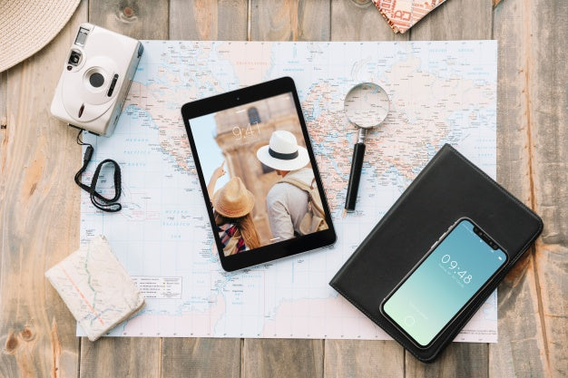 Travel Concept With Smartphone And Tablet Psd