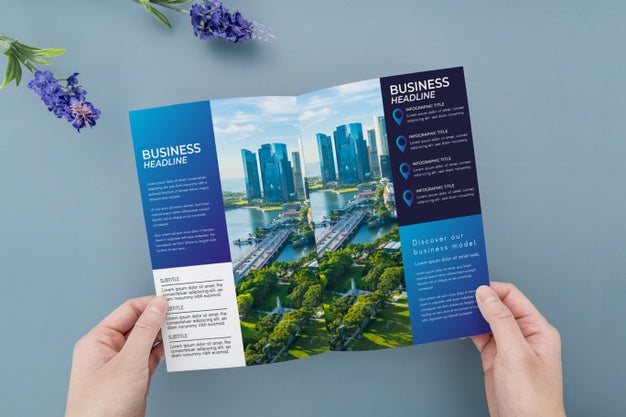 Trifold Brochure Concept Mock-Up Psd