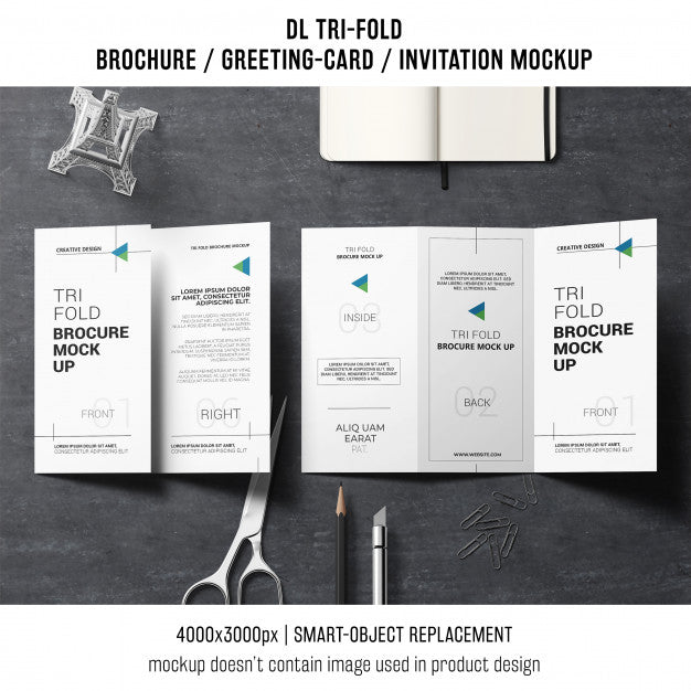 Trifold Brochure Or Invitation Mockup Still Life Concept Psd
