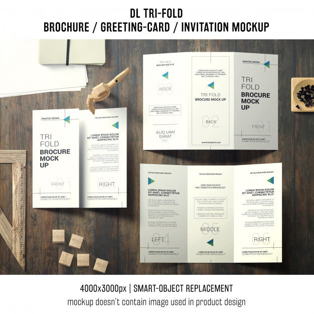 Trifold Brochure Or Invitation Mockup Still Life Concept Psd