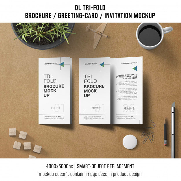 Trifold Brochure Or Invitation Mockup Still Life Concept Psd