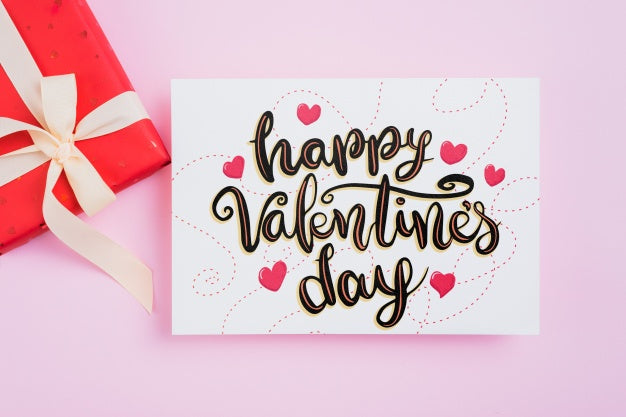 Valentines Card Mockup With Presents Psd
