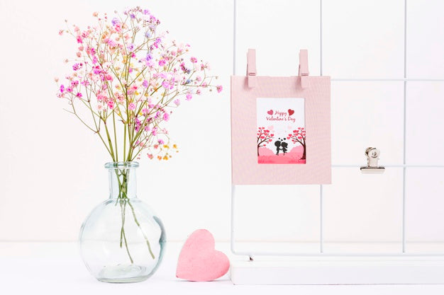 Valentine'S Day Concept With Beautiful Flowers Psd