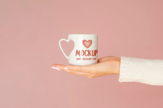 Valentine'S Day Minimal Concept Mock-Up Psd