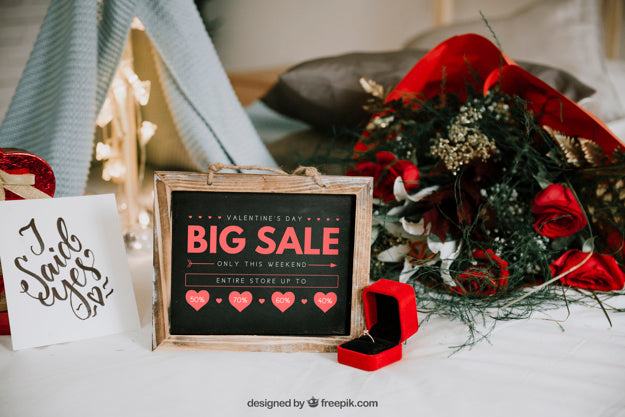 Valentines Frame And Elements Mockup Psd