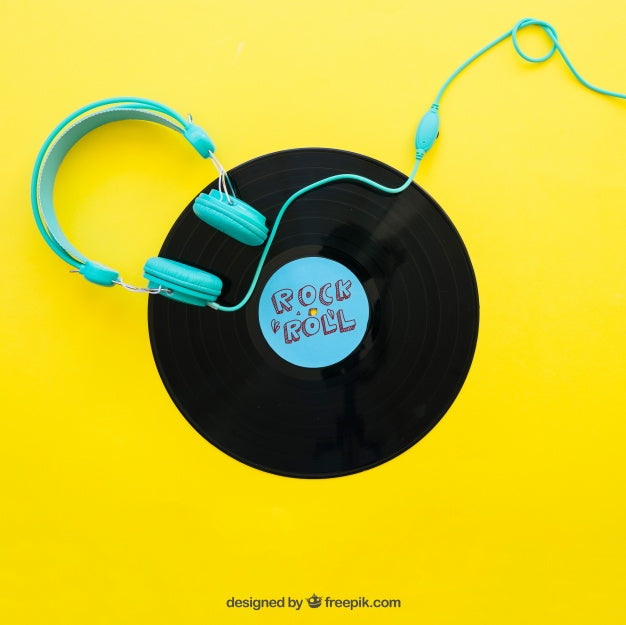 Vinyl Mockup With Headphones Psd